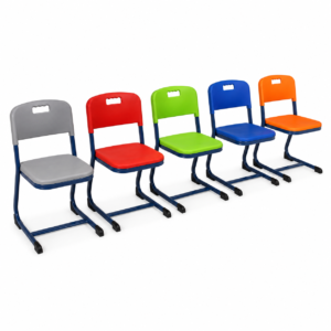 Chaises de classe assorties