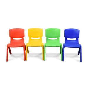 Chaises de maternelle multicolores